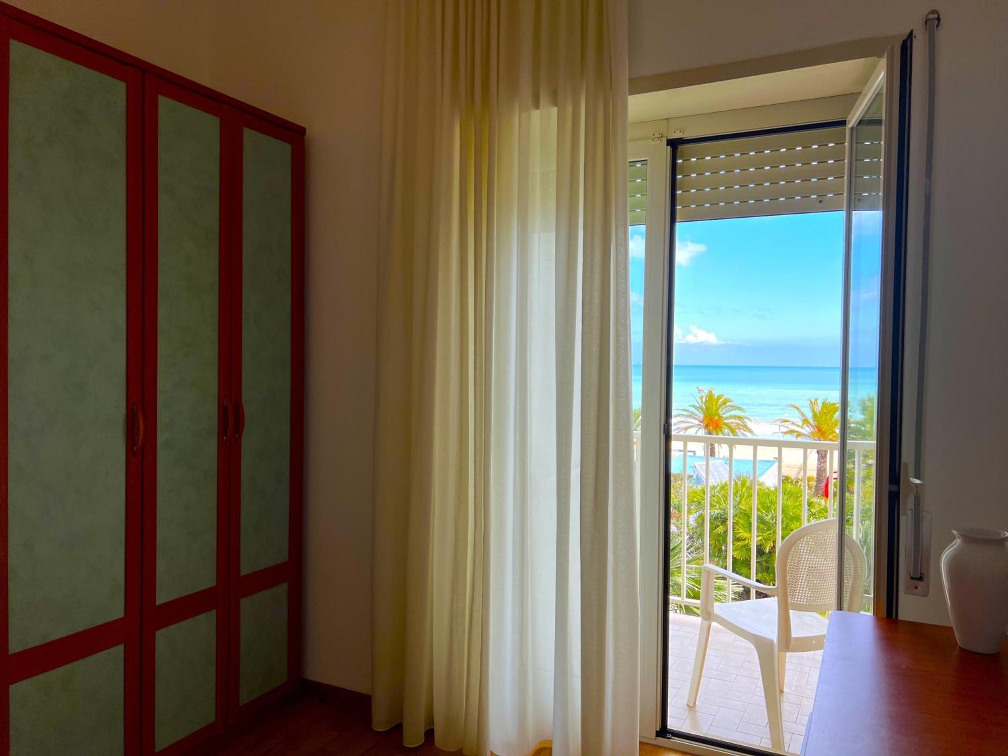 Hotel Parco Delle Rose Silvi Marina Ngoại thất bức ảnh