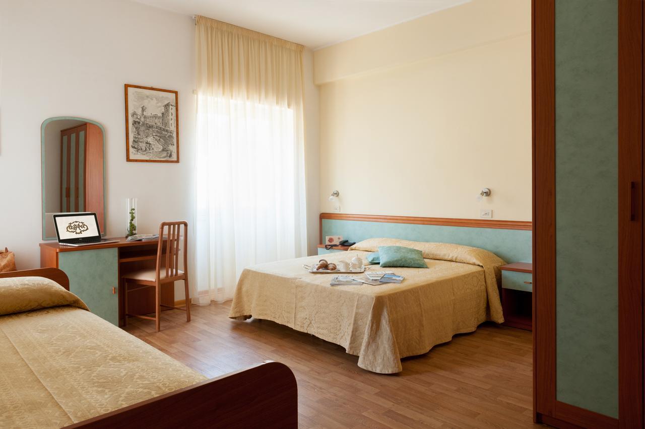 Hotel Parco Delle Rose Silvi Marina Ngoại thất bức ảnh