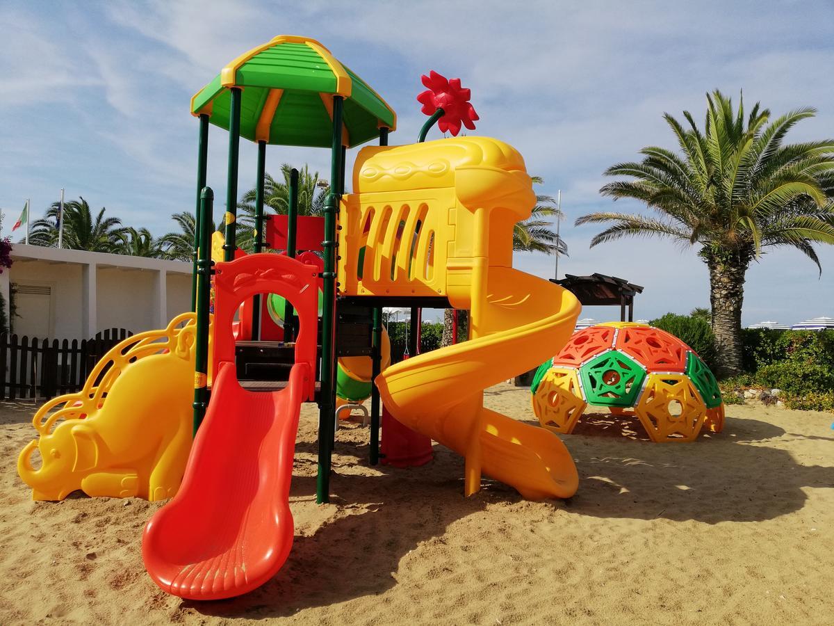 Hotel Parco Delle Rose Silvi Marina Ngoại thất bức ảnh